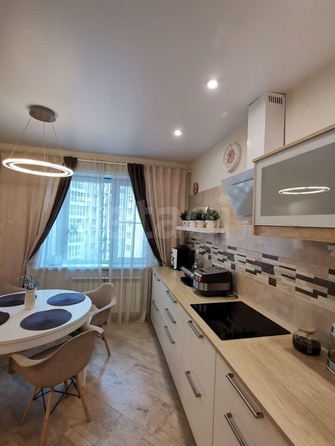 
  Продается 3-комн. квартира, 104 м², Некрасова ул, д. 63
. Фото 17.