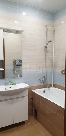 
  Сдается 1-комн. квартира, 38 м², Героев Революции ул, д. 17
. Фото 8.
