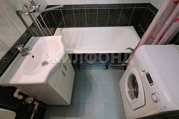 
  Продается 3-комн. квартира, 65.1 м², Плахотного ул, д. 74
. Фото 19.