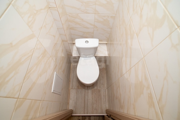 
  Продается 2-комн. квартира, 52.1 м², Титова ул, д. 236/2
. Фото 12.
