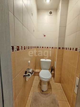 
  Продается 2-комн. квартира, 68.2 м², Выборная ул, д. 125/1
. Фото 11.