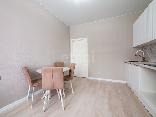 
  Продается 1-комн. квартира, 43.4 м², Кирова ул, д. 342
. Фото 11.