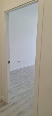 
  Сдается 1-комн. квартира, 35.2 м², Коминтерна ул
. Фото 9.