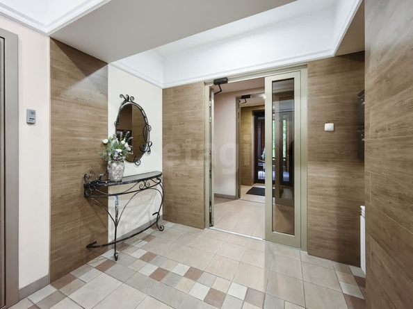 
  Продается 4-комн. квартира, 165 м², Кедровая ул, д. 45
. Фото 31.