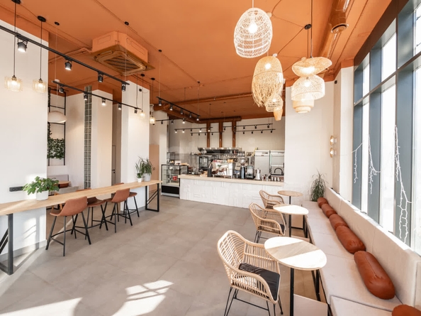 
  Продается готовый бизнес, 92 м², ЖК Расцветай на Красном, дом 9
. Фото 1.