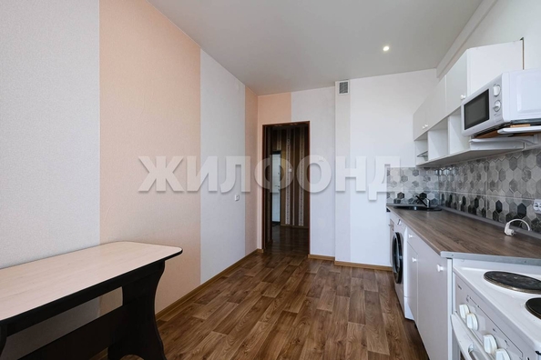 
  Продается 1-комн. квартира, 37.2 м², Троллейная ул, д. 21
. Фото 14.