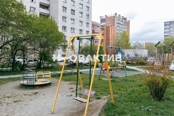 
  Продается 2-комн. квартира, 41.7 м², Крылова ул, д. 64Б
. Фото 15.