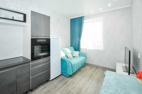 
  Продам 1-комн. квартиру, 38.8 м², Романтиков ул, д. 6/1
. Фото 2.