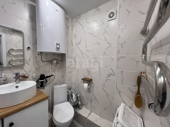 
  Продается 2-комн. квартира, 49.6 м², 2-й кв-л, д. 8
. Фото 21.