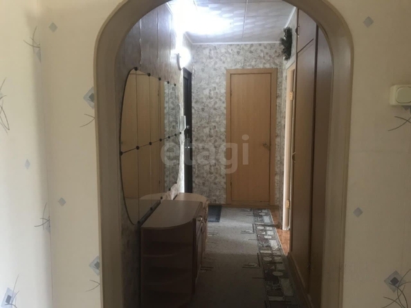 
  Продается 3-комн. квартира, 60 м², Петухова ул, д. 122
. Фото 5.