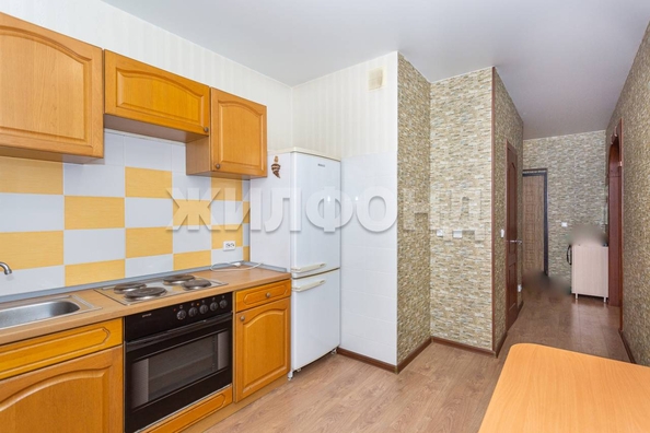 
  Продается 1-комн. квартира, 34.8 м², Бориса Богаткова ул, д. 260/1
. Фото 6.