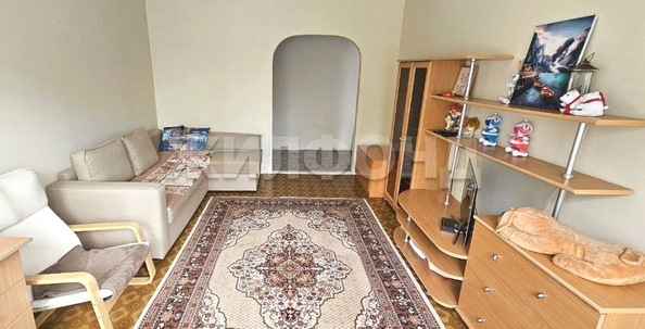 
  Продается 3-комн. квартира, 63.3 м², Краснообск, д. 212
. Фото 4.