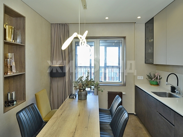 
  Сдается  квартира, 108 м², Лескова ул, д. 35
. Фото 2.