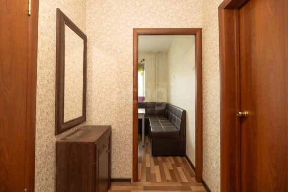 
  Продается 1-комн. квартира, 32.5 м², Титова ул, д. 276
. Фото 6.