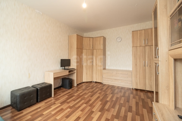 
  Продается 1-комн. квартира, 32.5 м², Титова ул, д. 276
. Фото 9.