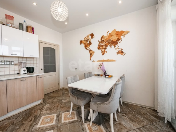 
  Продается 2-комн. квартира, 67 м², Танковая ул, д. 36
. Фото 5.