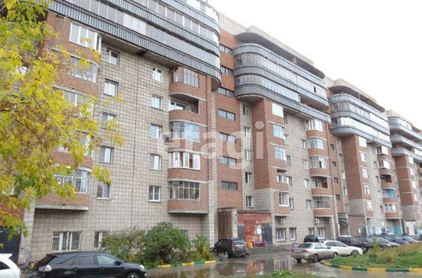 
  Продается 3-комн. квартира, 59.6 м², Большевистская ул, д. 175/6
. Фото 1.