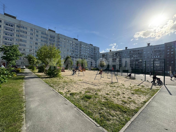 
  Продается 2-комн. квартира, 51.2 м², Рассветная ул, д. 2/2
. Фото 25.