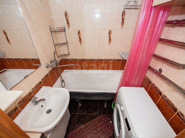
  Продается 3-комн. квартира, 59.5 м², Объединения ул, д. 96/1
. Фото 14.