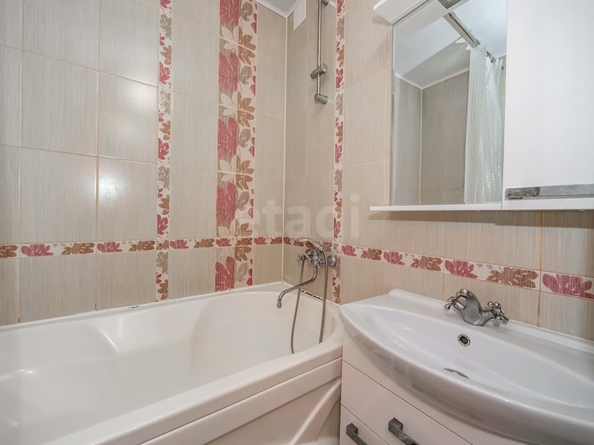 
  Продается 2-комн. квартира, 58 м², В. Высоцкого ул, д. 54/1
. Фото 13.