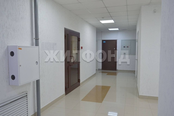 
  Продается 1-комн. квартира, 39.5 м², Райсовета пл, д. 8
. Фото 9.