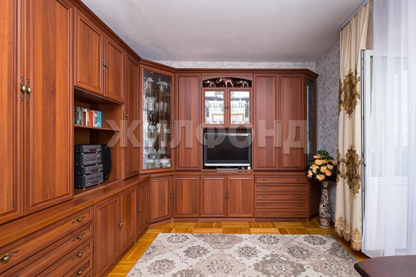 
  Продается 2-комн. квартира, 62.3 м², Ольги Жилиной ул, д. 60
. Фото 2.