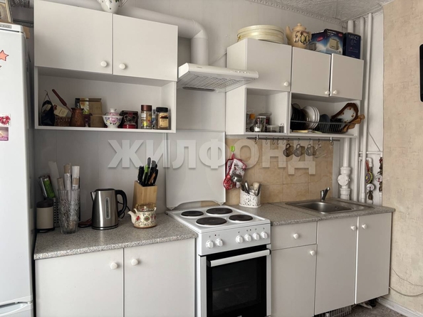 
  Продается 3-комн. квартира, 60.9 м², Колхидская ул, д. 7
. Фото 3.