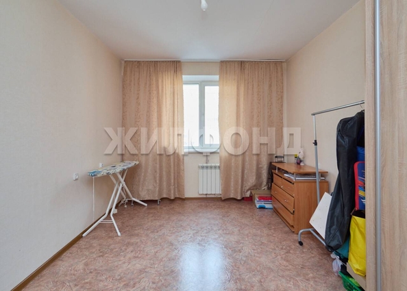 
  Продается 3-комн. квартира, 78.2 м², Михаила Немыткина ул, д. 12
. Фото 16.