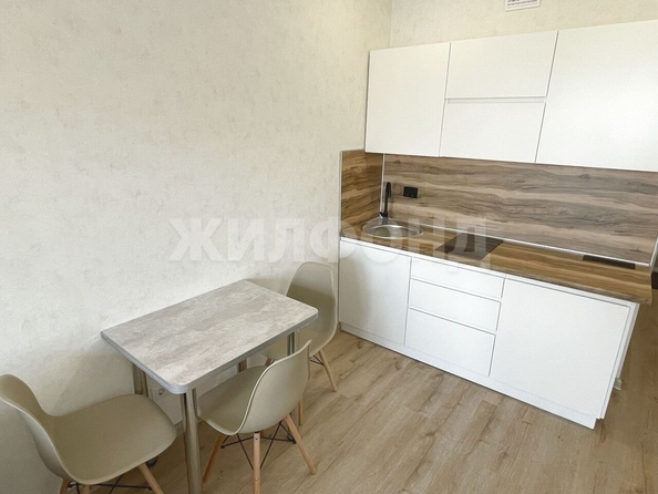 
  Сдается 1-комн. квартира, 26 м², Державина ул, д. 50
. Фото 6.