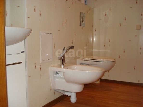 
  Продается 3-комн. квартира, 101.7 м², Железнодорожная ул, д. 12
. Фото 9.