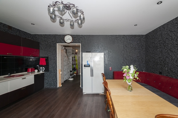 
  Продается 4-комн. квартира, 174 м², 1-я Родниковая ул, д. 44
. Фото 9.