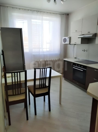 
  Сдается 1-комн. квартира, 38 м², Троллейная ул, д. 14
. Фото 2.