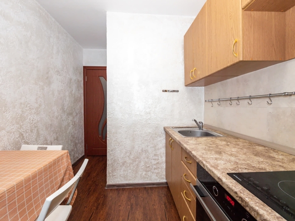 
  Продается 1-комн. квартира, 29.9 м², Бориса Богаткова ул, д. 247
. Фото 3.