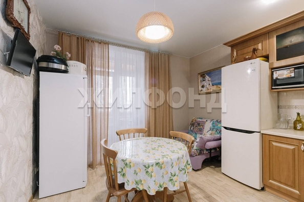 
  Продается 2-комн. квартира, 66.9 м², Восточная ул, д. 115
. Фото 7.