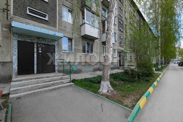 
  Продается 2-комн. квартира, 43.7 м², Чемская ул, д. 36
. Фото 2.