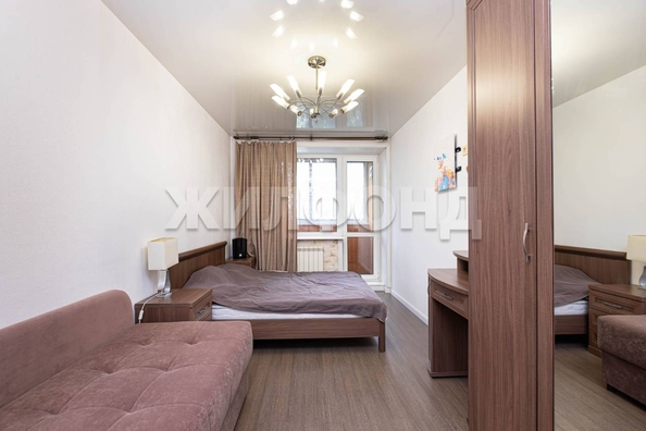 
  Продается 2-комн. квартира, 53.5 м², Некрасова ул, д. 82
. Фото 5.