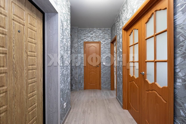 
  Продается 1-комн. квартира, 40.2 м², Обская ул, д. 82
. Фото 3.
