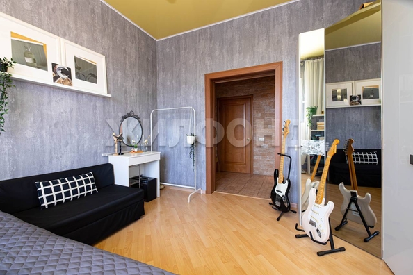 
  Продается 2-комн. квартира, 62 м², Крылова ул, д. 28/1
. Фото 15.