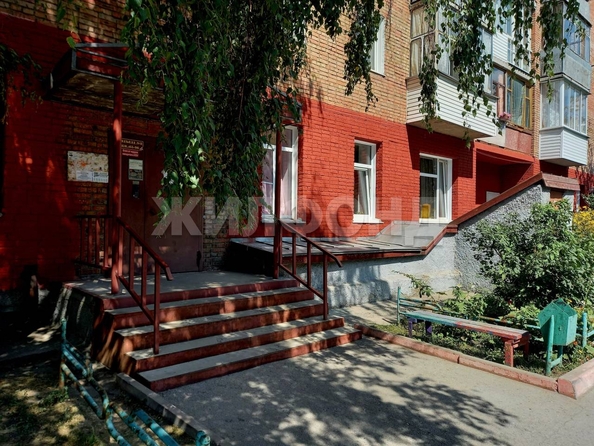 
  Продается 2-комн. квартира, 43 м², Широкая ул, д. 15
. Фото 9.