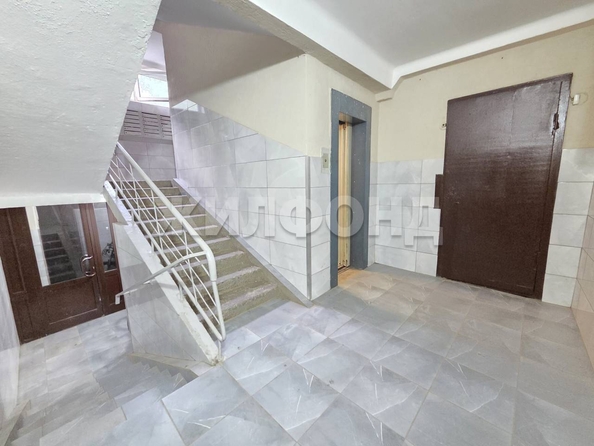 
  Продается 2-комн. квартира, 42.9 м², Связистов ул, д. 11
. Фото 5.