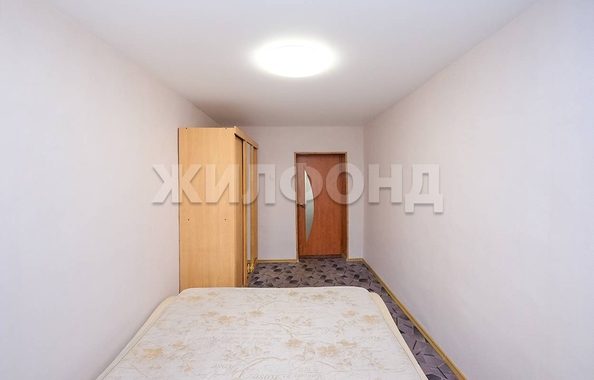 
  Продается 3-комн. квартира, 56 м², Большевистская ул, д. 155
. Фото 14.