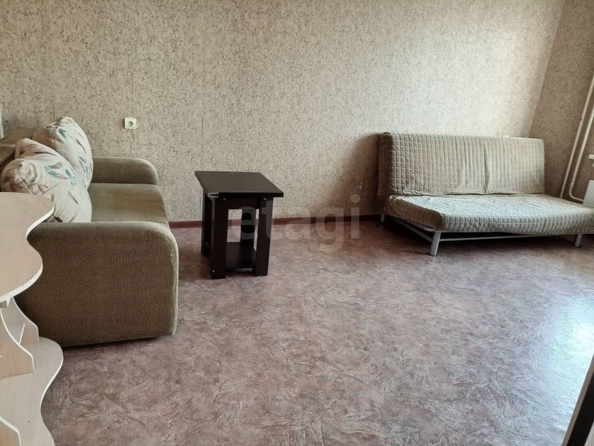 
  Сдается 1-комн. квартира, 42 м², Титова ул, д. 238
. Фото 3.
