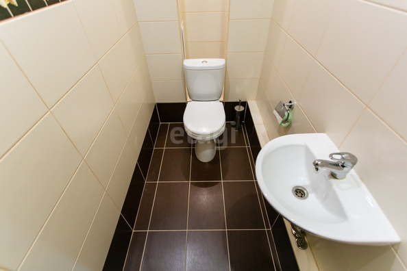 
  Продается 2-комн. квартира, 63.5 м², Зорге ул, д. 92
. Фото 21.