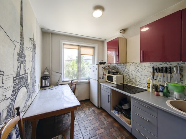 
  Сдается комната, 12.8 м², Кропоткина ул, д. 118
. Фото 3.