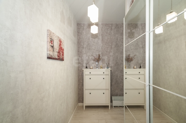 
  Продается 3-комн. квартира, 61.8 м², Урицкого ул, д. 1
. Фото 5.