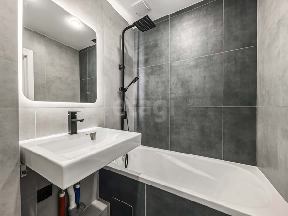 
  Продается 2-комн. квартира, 44 м², Адриена Лежена ул, д. 30/1
. Фото 18.