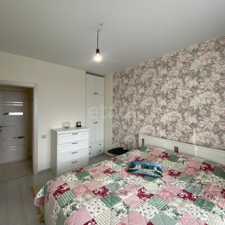 
  Продается 2-комн. квартира, 40 м², ЖК Золотая нива, дом 1
. Фото 5.
