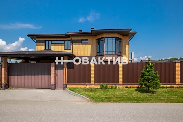 
  Продается коттедж, 721.6 м², село Ленинское
. Фото 2.