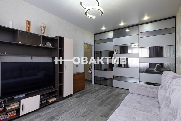 
  Продается 3-комн. квартира, 74 м², Дмитрия Шамшурина ул, д. 1
. Фото 7.