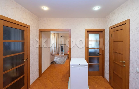
  Продается 3-комн. квартира, 76.8 м², Куприна ул, д. 8/1
. Фото 12.